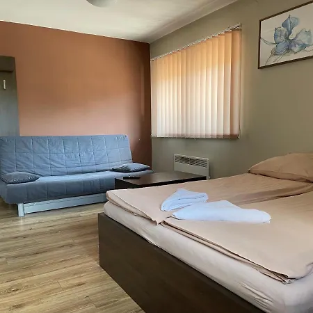 Ubytování v soukromí Ondraszek-pokoje Goscinne